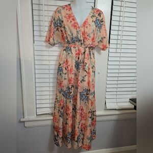 Made With Love Women's Salmon Colored V Neck Floral Maxi Dress. EUC Size XL